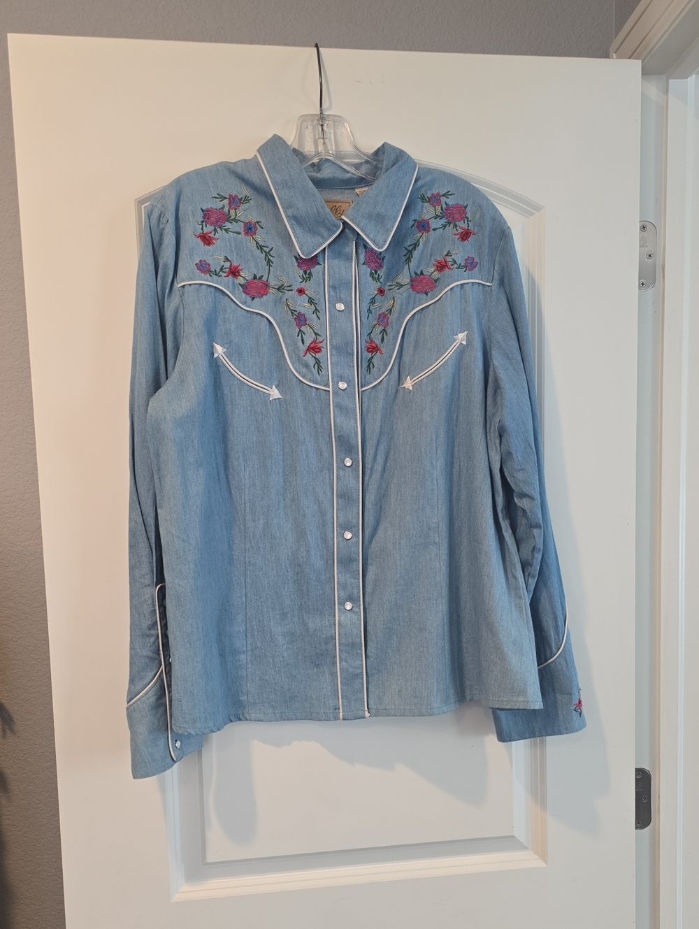 Scully Embroidered Light Blue Denim Western Shirt